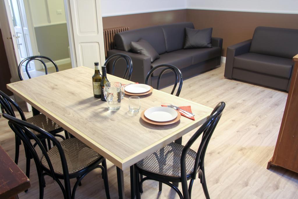 Max Apartment ヴェローナ エクステリア 写真