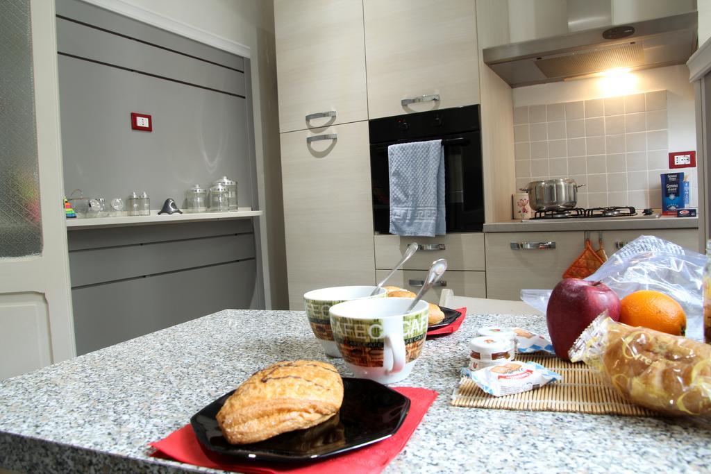 Max Apartment ヴェローナ エクステリア 写真